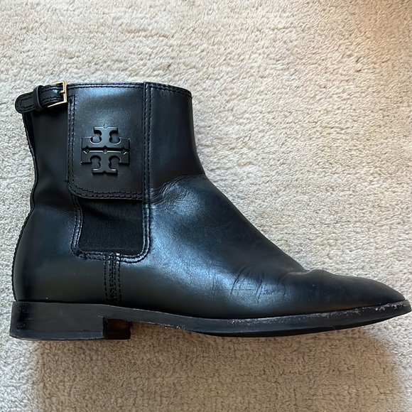 Tory Burch Chelsea booties - Picture 3 of 6